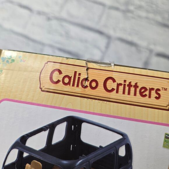 Open Box Unused Calico Critters Family Seven Seater Van Box Issues - Picture 12 of 14
